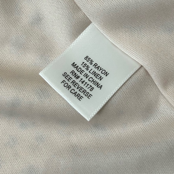 Kirious Floral Lace Trim Top - Picture 2 of 7